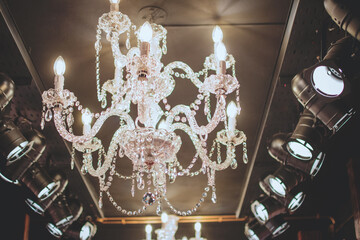 chandelier 