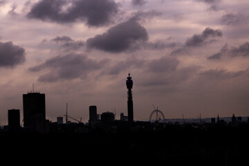 Fototapeta na wymiar Skyline Londres 1