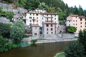 Fototapeta na wymiar La cittadina di Marradi in provincia di Firenze, Toscana, Italia.