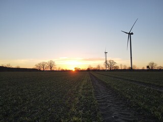 Wind und Sonnenkraft