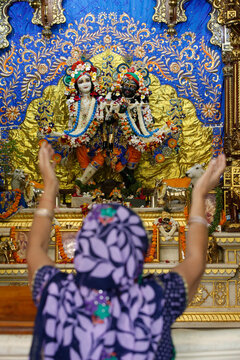 Krishna-Balaram Images – Browse 17 Stock Photos, Vectors, and Video | Adobe  Stock