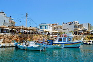 Fototapeta na wymiar Sissi harbour in Crete