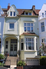 Old townhouses in Bremen Schwachhausen, Germany / Altbremerhäuser in Bremen Schwachhausen, Deutschland