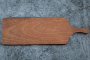 Square cutting board made from oak tree