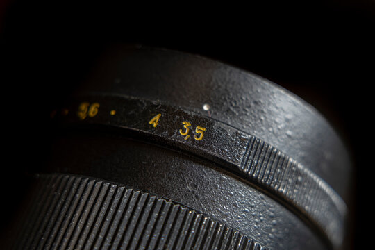 Close Up Retro Vintage Lens Aperture Ring 3.5