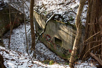 stary wojskowy fort © Dariusz Grochal 