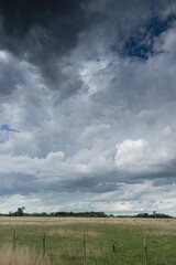 Obraz na płótnie Canvas Stormy sky in a rural environment