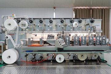 The medical mask production line is in a factory, North China