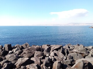 sea and rocks