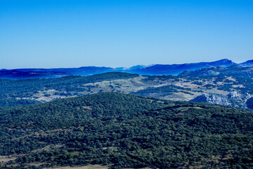 Obraz premium Mountain landscape with mountains in the distance