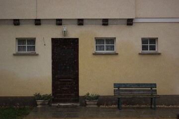 冬のドイツの田舎を街歩き。味のある民家。