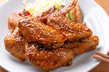 鶏手羽先の甘辛揚げ