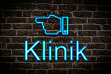 Leuchtreklame Klinik