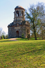 Naklejka premium Merkurtempel im Schlossgarten Schwetzingen