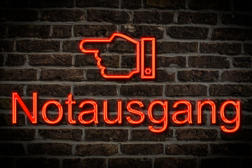 Fototapeta premium Leuchtreklame Notausgang