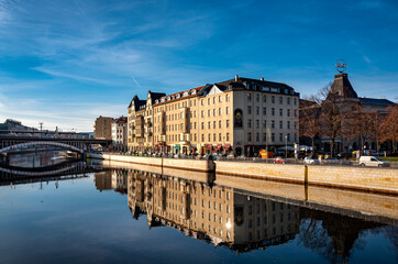 Gastronomie an der Spree in Berlin