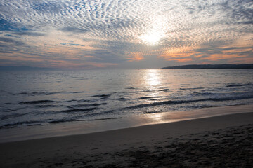Obraz premium Beach sunset over the Pacific Ocean in the Riviera Nayarit in Mexico