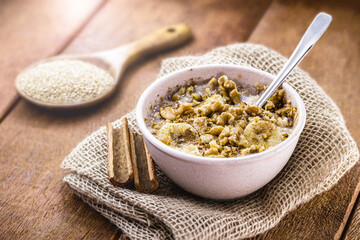 sweet quinoa porridge with fruits and cinnamon. Made without milk, lactose free