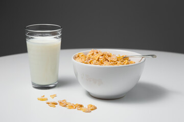 Healthy breakfast with cornflakes and milk