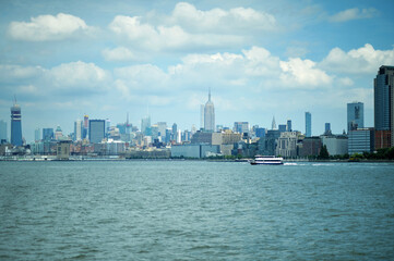 Fototapeta premium New York city skyline with skyscrapers