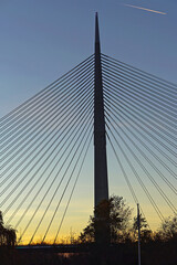 Obraz premium Ada bridge silhouette