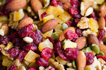 mixed nuts and dried fruits