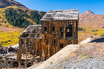 Old abandoned Animas Forks gold and silver mine in the San Juan Mountains of Colorado - obrazy, fototapety, plakaty
