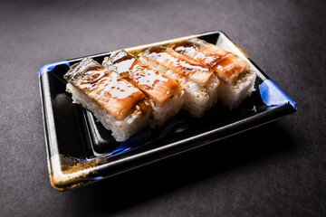 寿司 穴子の押し寿司 日本 横