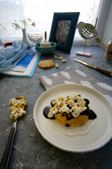 Gourmet pastries for birthday or mother's day