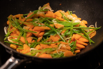 Preparing Recipe Sesame beef wok, minced summer vegetables