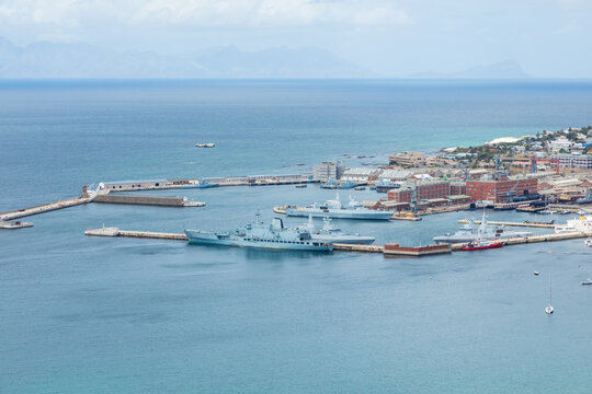Boats, Yachts and Navy Ships in Simon's Town Harbour