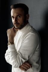 Obraz premium Portrait of a handsome man indoor
