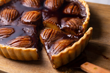 Dark chocolate pear cake with caramel