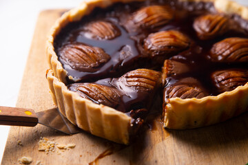 Dark chocolate pear cake with caramel