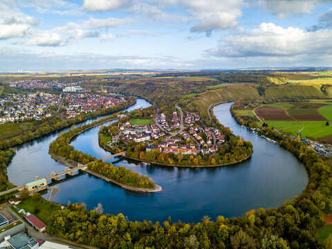 Loop of the river Neckar between Mundelsheim and Hessigheim in Germany