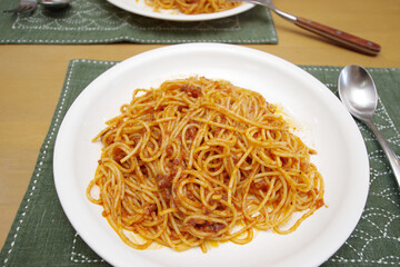 スパゲッティー・ボロネーゼ