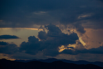 por do sol colorido em Florianópolis