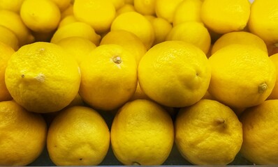 Lemons in a market display