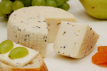 cheese and grapes