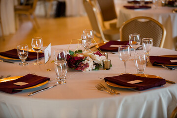 Traditional wedding reception table decorations