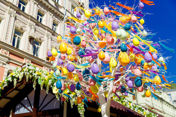 Fototapeta premium Moscow, Russia, April 9, 2019. Festive decoration of the city streets for the spring holidays. happy Easter.