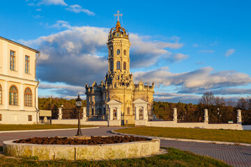 Fototapeta premium Church of the Sign of the Most Holy Mother of God in Dubrovitsy