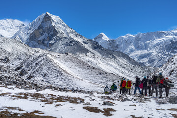 Fototapeta na wymiar Mountaineers make climbing Mount Island Peak Imja Tse , 6,189 m, Nepal.