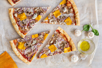 slices of pizza with mushrooms