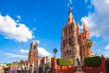 Fototapeta premium Cathedral at san miguel de Allende in bajio, mexico