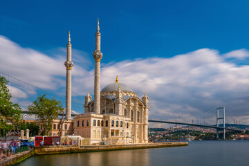 Fototapeta na wymiar Ortakoy mosque on the shore of Bosphorus in Istanbul Turkey