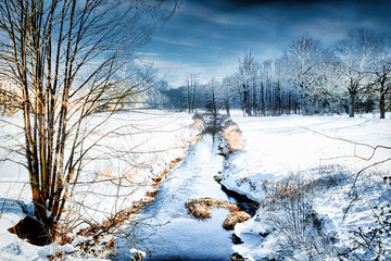 Bach im Winter