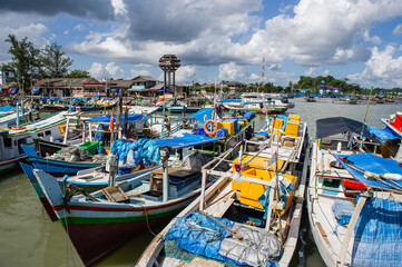 Fototapeta na wymiar Boat at Belitung port, Belitung, Indonesia_01