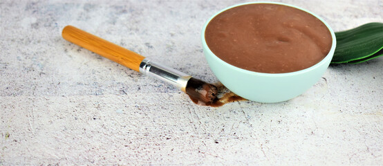 Chocolate to apply on the skin. Spa, care and health.