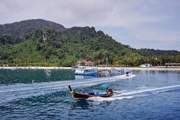 Fototapeta na wymiar Beautiful landscape with tropical beach. Phi Phi Island, Thailand.